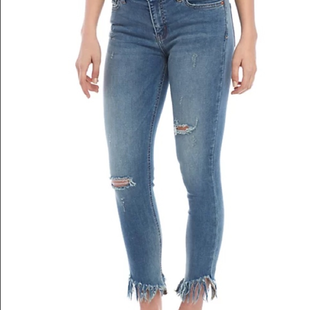 Free people frayed skinny jeans size 27